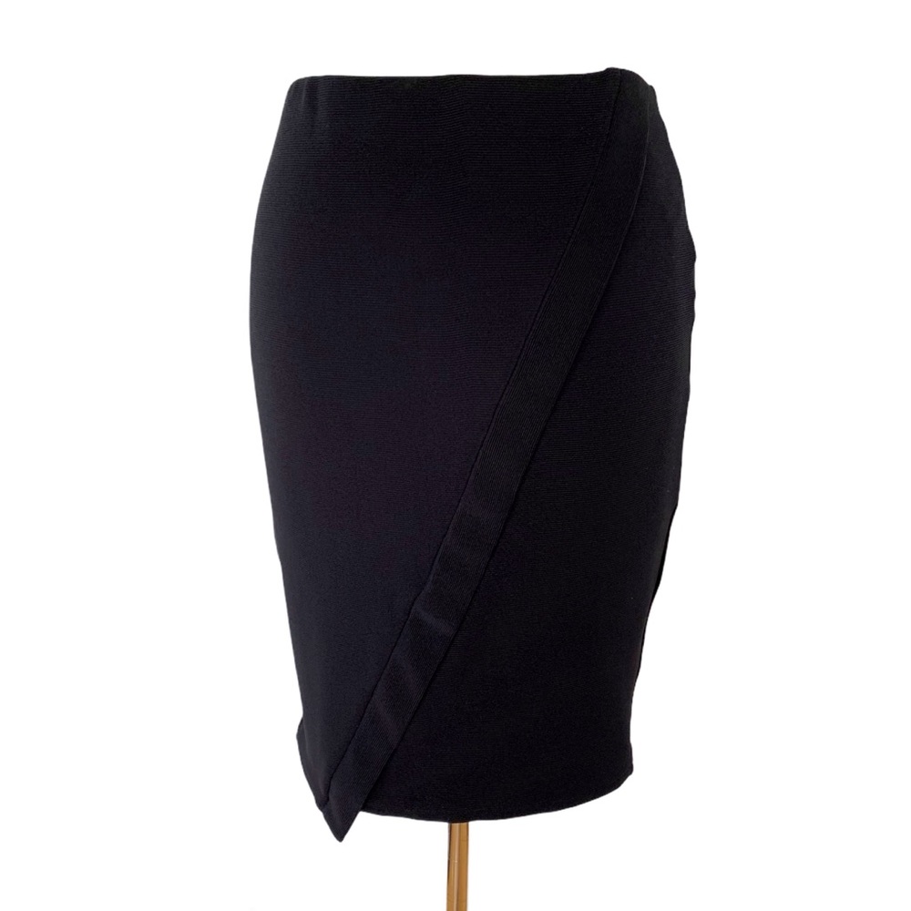 Zara black elastic pencil skirt size L